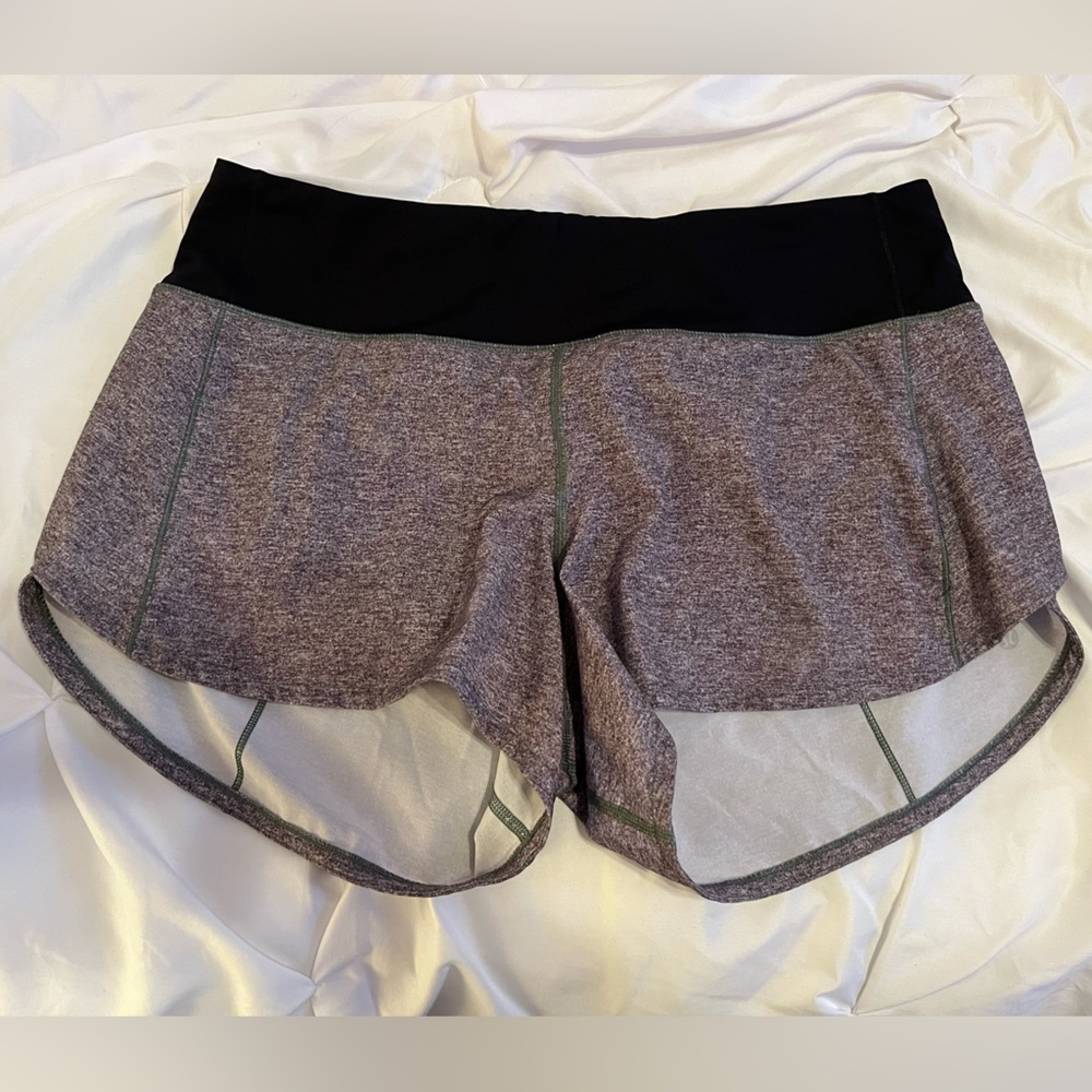 Lululemon Speed It Up Short 4” inseam High rise